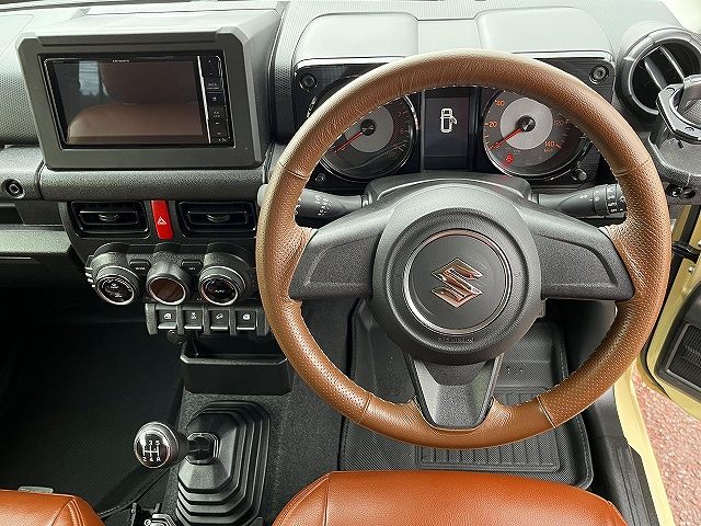 SUZUKI JIMNY 4WD 2021 Image 31