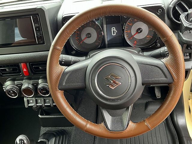 SUZUKI JIMNY 4WD 2021 Image 31