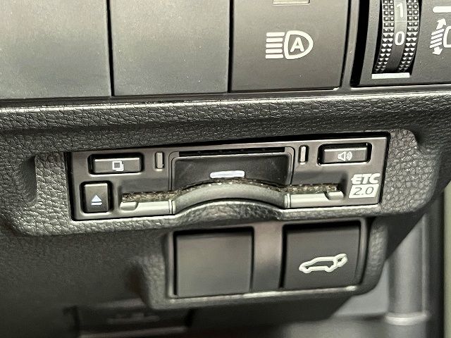 TOYOTA COROLLA CROSS HYBRID 2024 Image 31