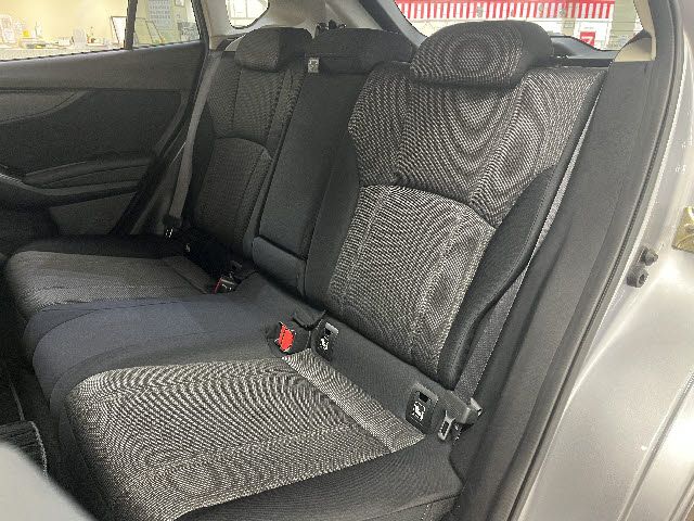 SUBARU IMPREZA SPORT 2017 Image 31