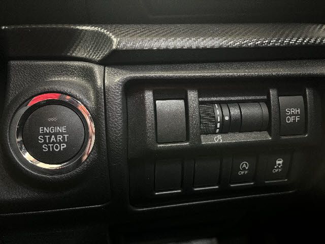 SUBARU IMPREZA SPORT 2017 Image 31