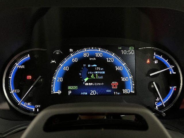 TOYOTA VOXY HYBRID 2026 Image 31