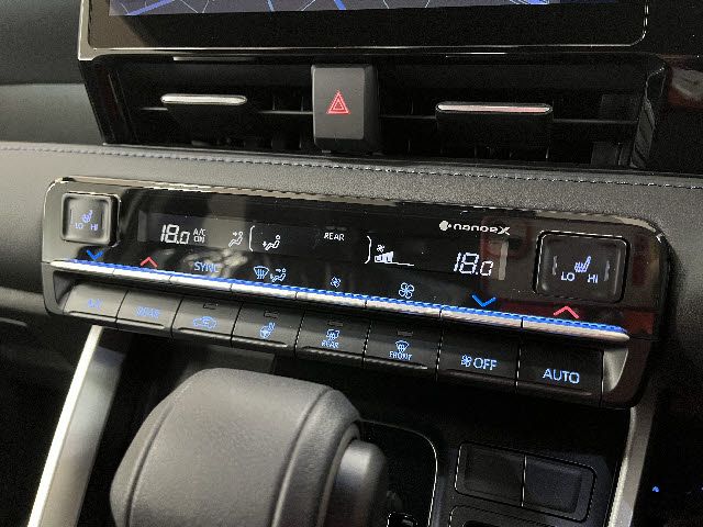 TOYOTA VOXY HYBRID 2026 Image 31