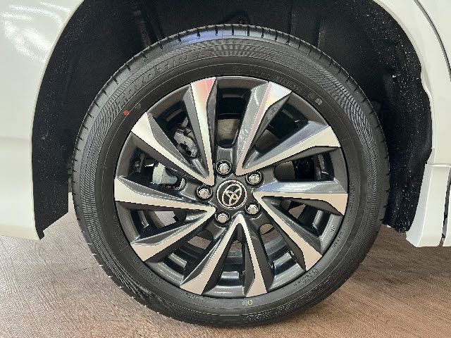 TOYOTA VOXY HYBRID 2026 Image 31