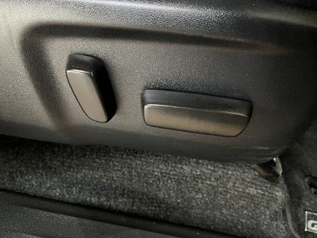 TOYOTA HILUX 4WD 2023 Image 31