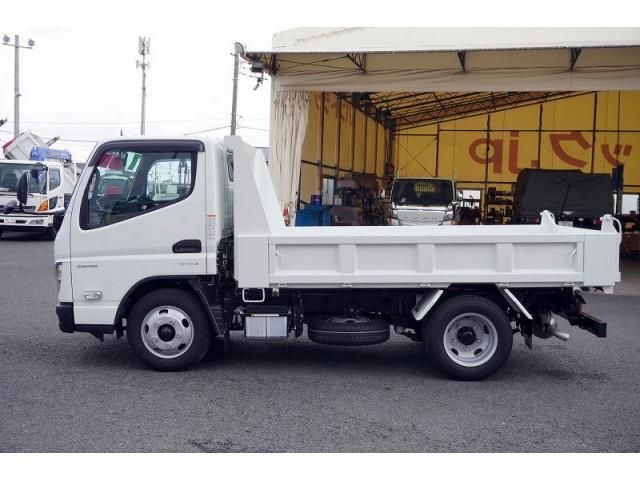 MITSUBISHI CANTER 2025 Image 31
