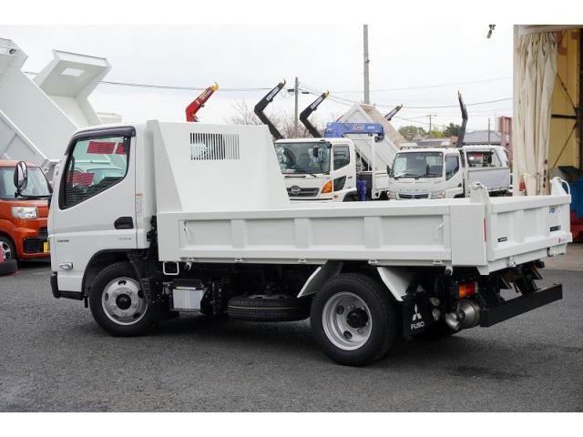 MITSUBISHI CANTER 2025 Image 31
