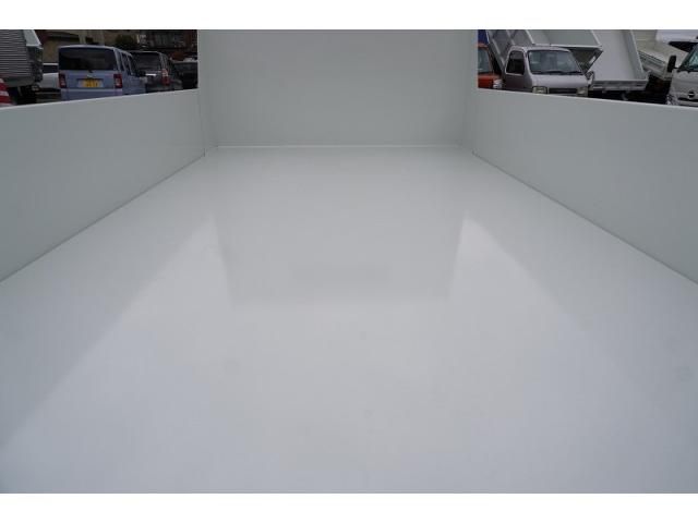 MITSUBISHI CANTER 2025 Image 31