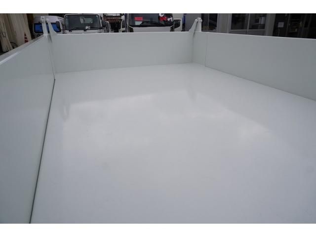 MITSUBISHI CANTER 2025 Image 31