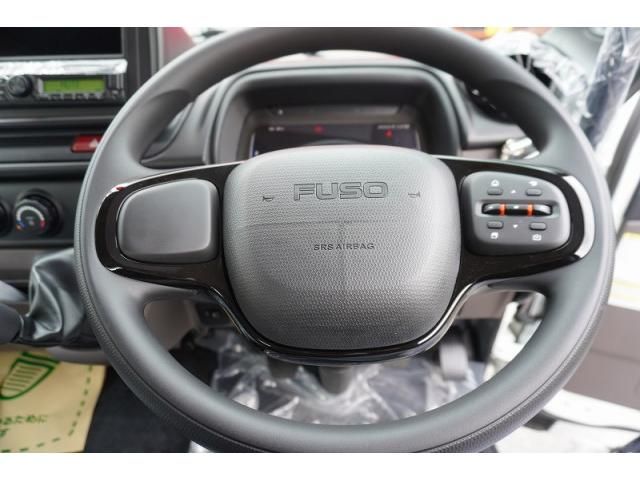 MITSUBISHI CANTER 2025 Image 31