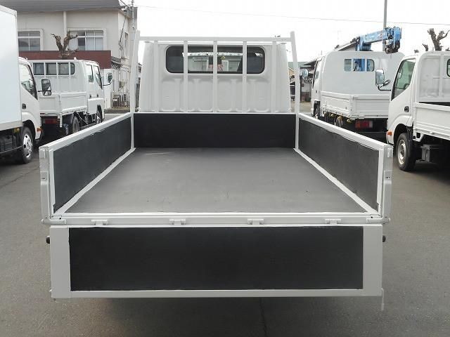 MITSUBISHI CANTER 2016 Image 31