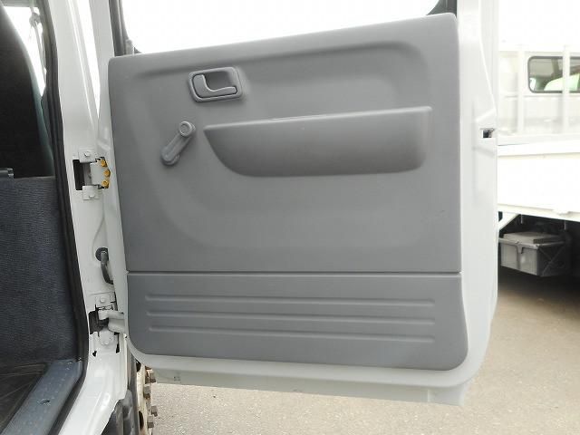 MITSUBISHI CANTER 2016 Image 31