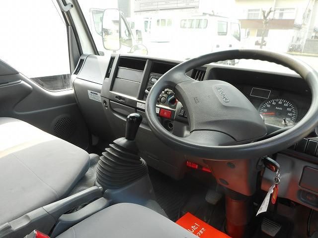 ISUZU ELF 2016 Image 31