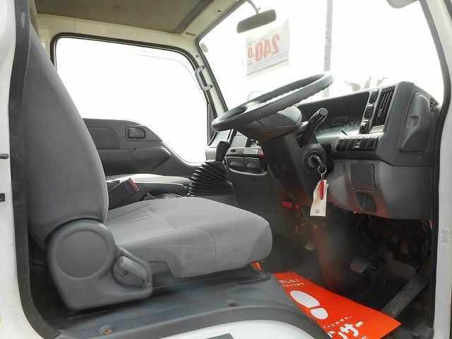 ISUZU ELF 2016 Image 31