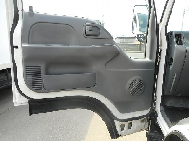 ISUZU ELF 2016 Image 31