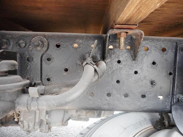 ISUZU ELF 2016 Image 31