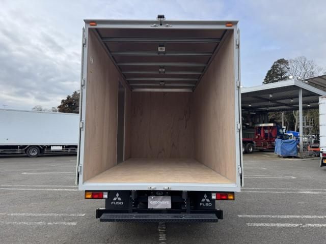 MITSUBISHI CANTER 2025 Image 31