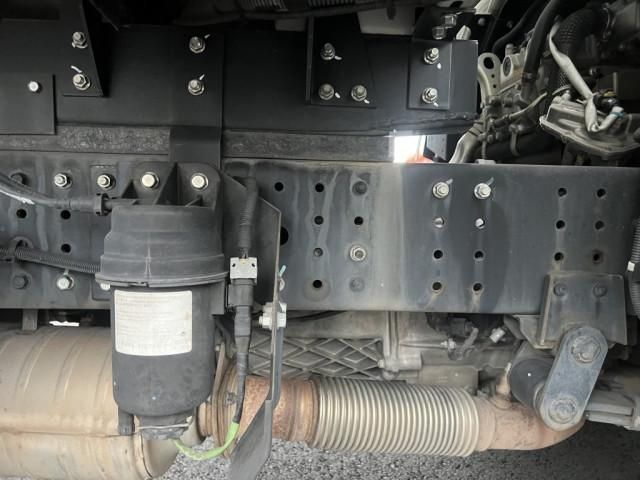 MITSUBISHI CANTER 2016 Image 31