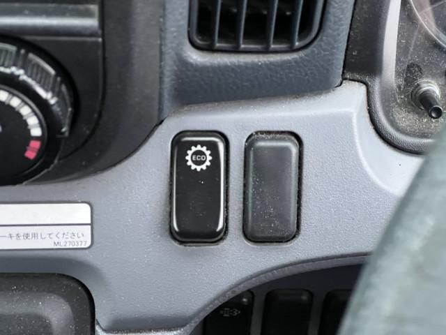 MITSUBISHI CANTER 2016 Image 31