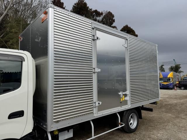 HINO DUTRO 2025 Image 31