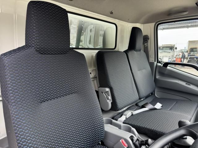 HINO DUTRO 2025 Image 31