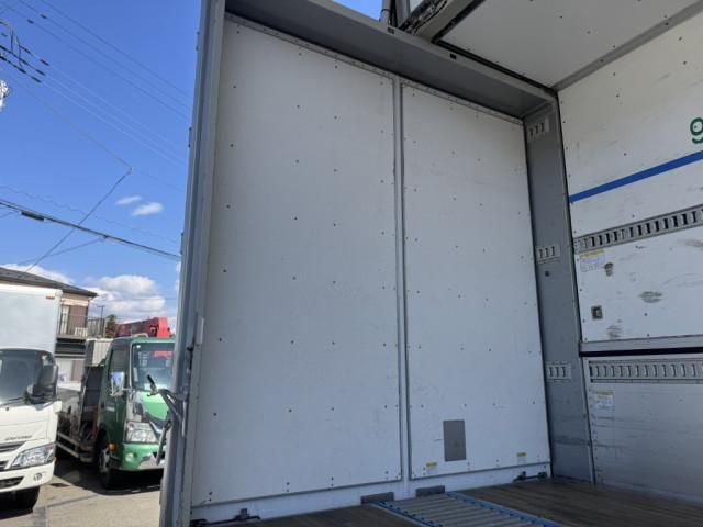 HINO PROFIA 2020 Image 31