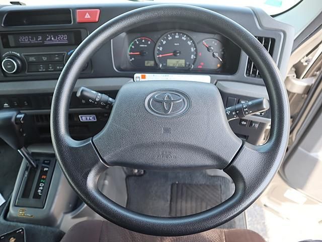 TOYOTA COASTER 2018 Image 31