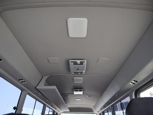 TOYOTA COASTER 2018 Image 31