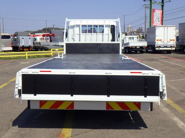 MITSUBISHI CANTER 2023 Image 31