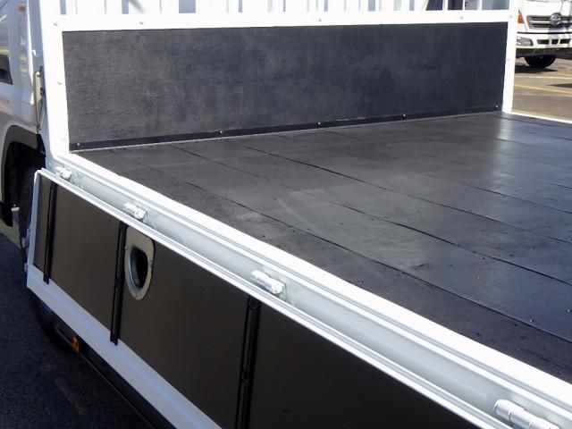 MITSUBISHI CANTER 2023 Image 31