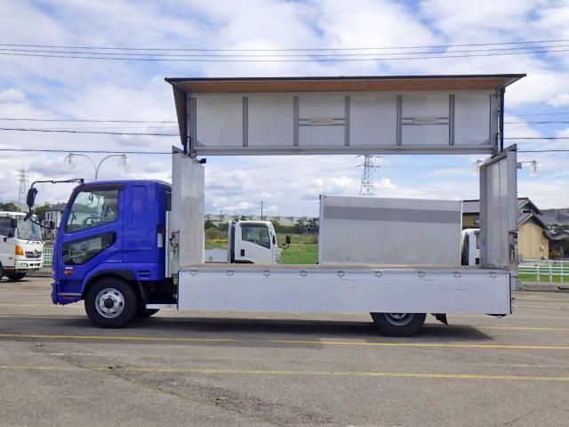 MITSUBISHI FUSOU FIGHTER 2017 Image 31