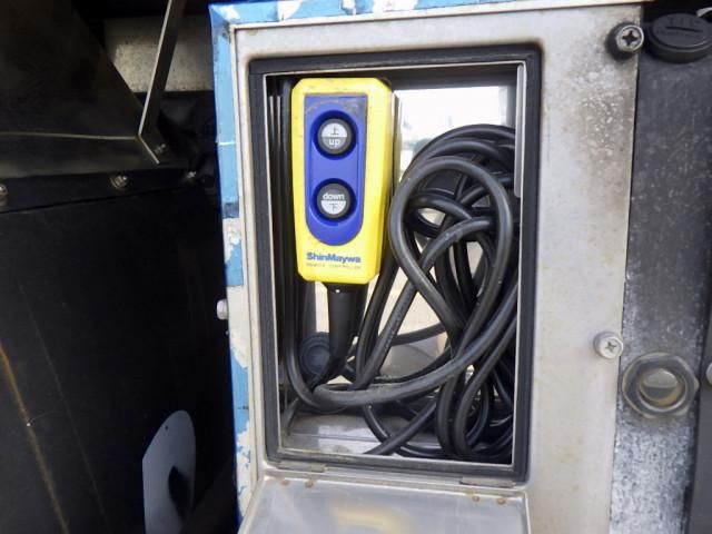 MITSUBISHI FUSOU FIGHTER 2017 Image 31