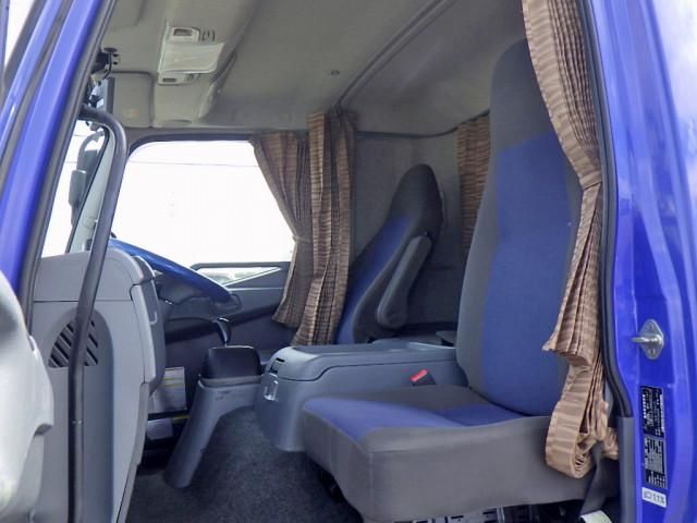 MITSUBISHI FUSOU FIGHTER 2017 Image 31