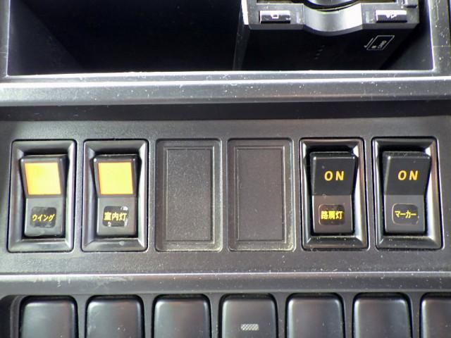 HINO DUTRO 2017 Image 31