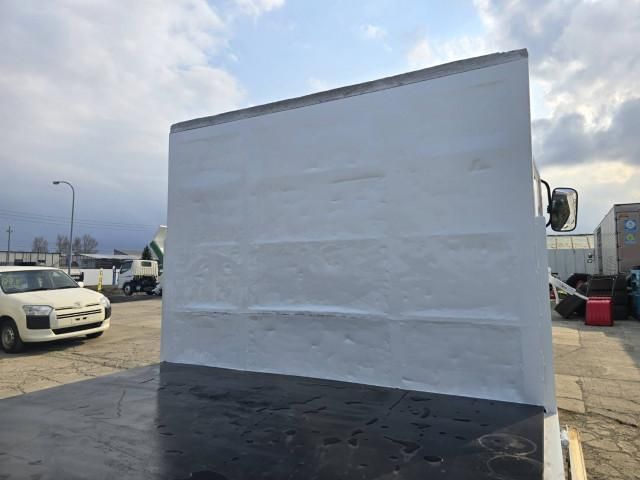 MITSUBISHI FUSOU FIGHTER 2008 Image 31