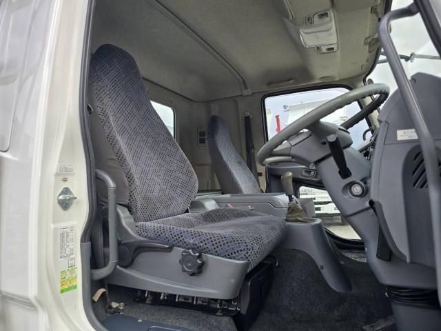 MITSUBISHI FUSOU FIGHTER 2008 Image 31