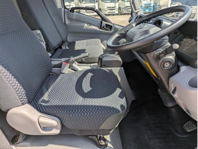 HINO DUTRO 2021 Image 31