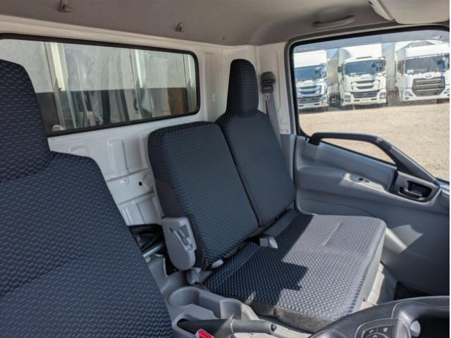 HINO DUTRO 2021 Image 31