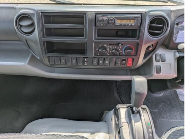 HINO DUTRO 2021 Image 31