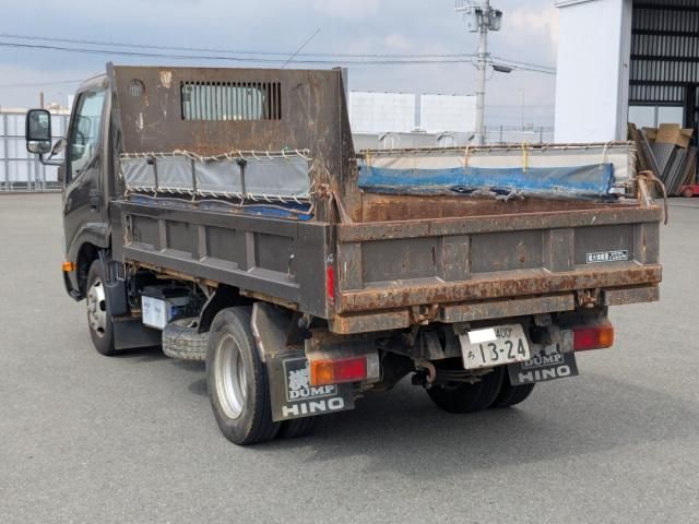 HINO DUTRO 2018 Image 31