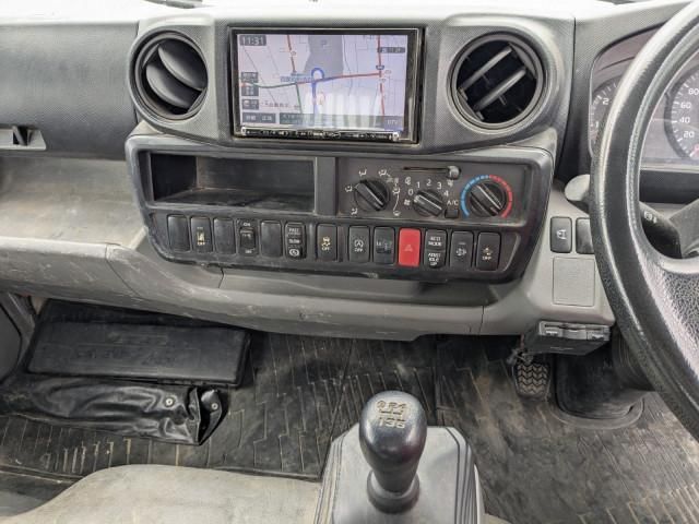 HINO DUTRO 2018 Image 31