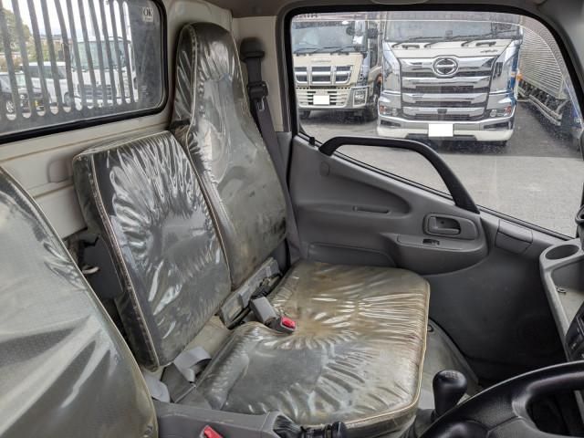 HINO DUTRO 2018 Image 31