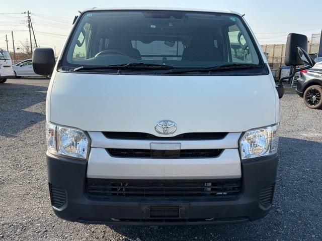 TOYOTA HIACE REGIUS WGN 2019 Image 31