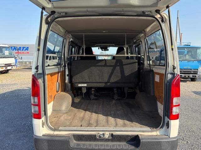 TOYOTA HIACE REGIUS WGN 2019 Image 31