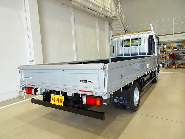ISUZU ELF 2022 Image 31