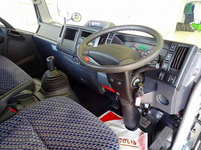ISUZU ELF 2022 Image 31