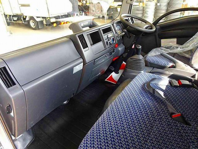 ISUZU ELF 2022 Image 31