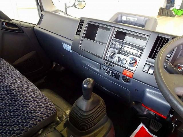 ISUZU ELF 2022 Image 31