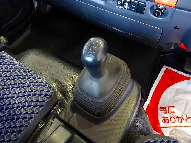 ISUZU ELF 2022 Image 31