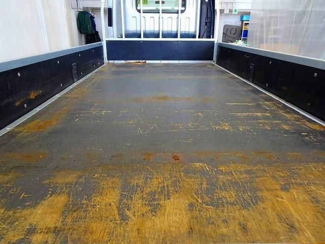 ISUZU ELF 2022 Image 31